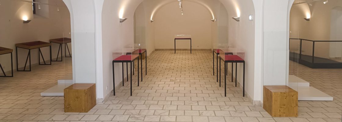 Aquisição de equipamento para o Celeiro da Cultura – Salas de exposições