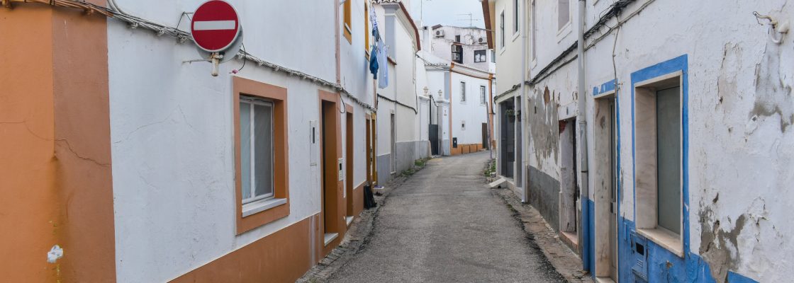 Remodelação de infraestruturas nas ruas Nunes da Silva e Visconde Gião